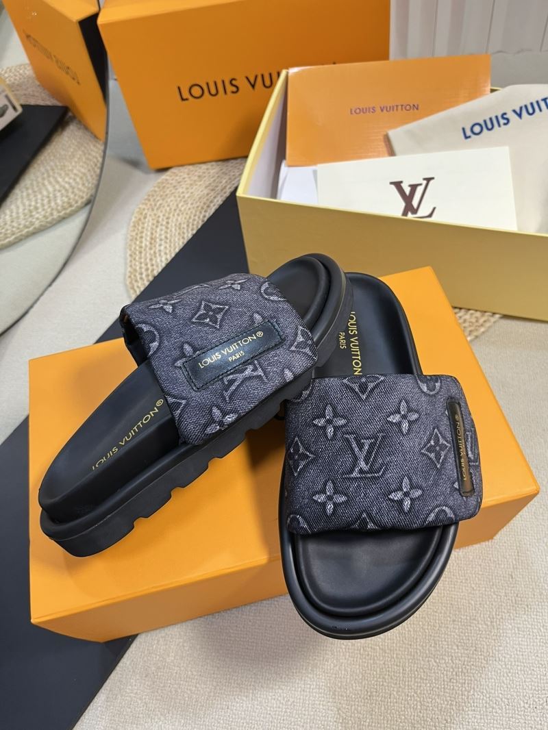 Louis Vuitton Slippers